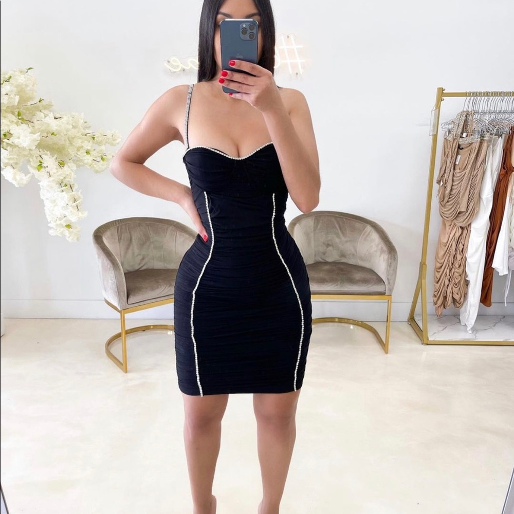 Black Bodycon Dress
